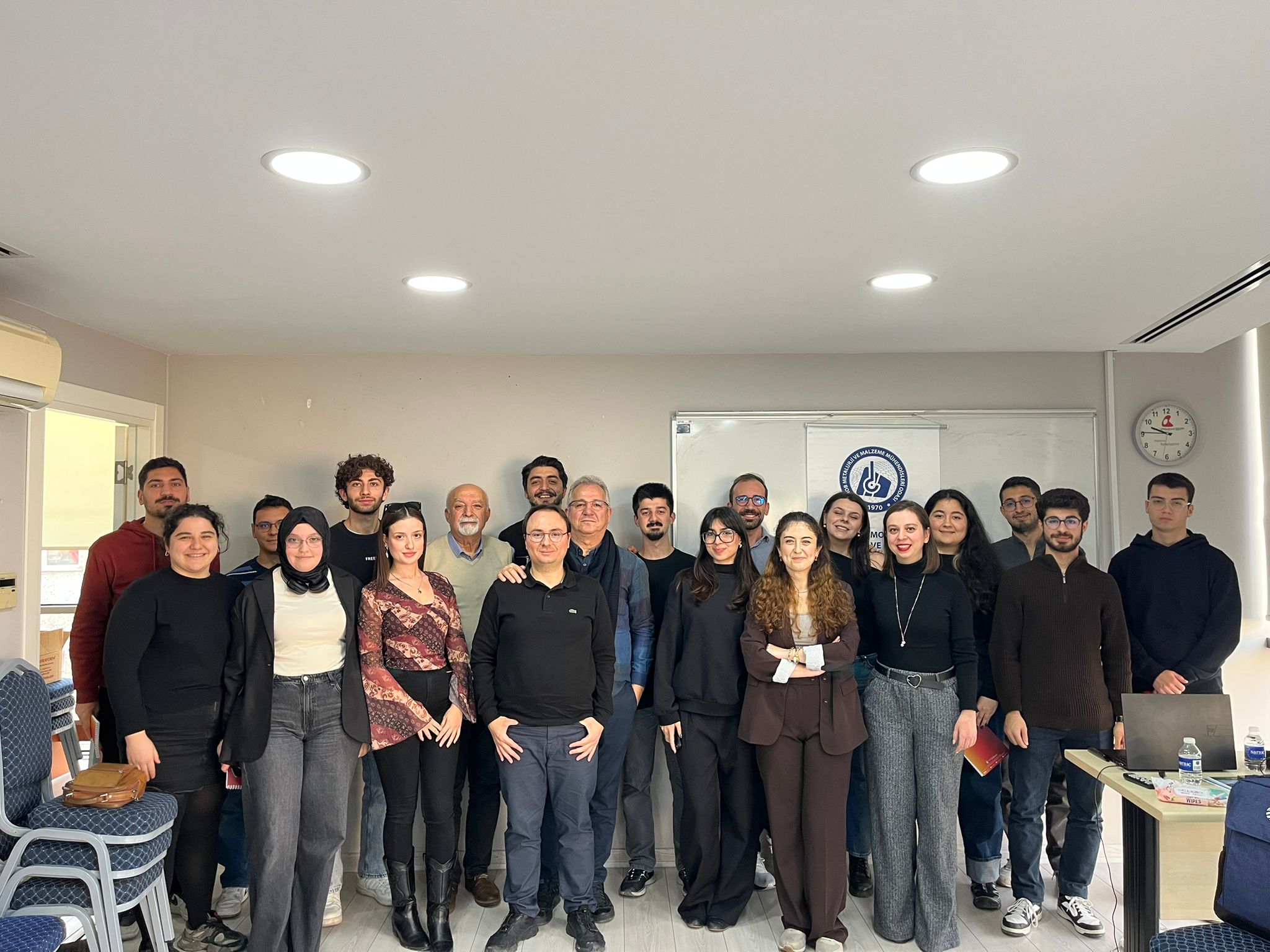 CV HAZIRLAMA VE MÜLAKAT TEKNİKLERİ SEMİNERİNİ GERÇEKLEŞTİRDİK